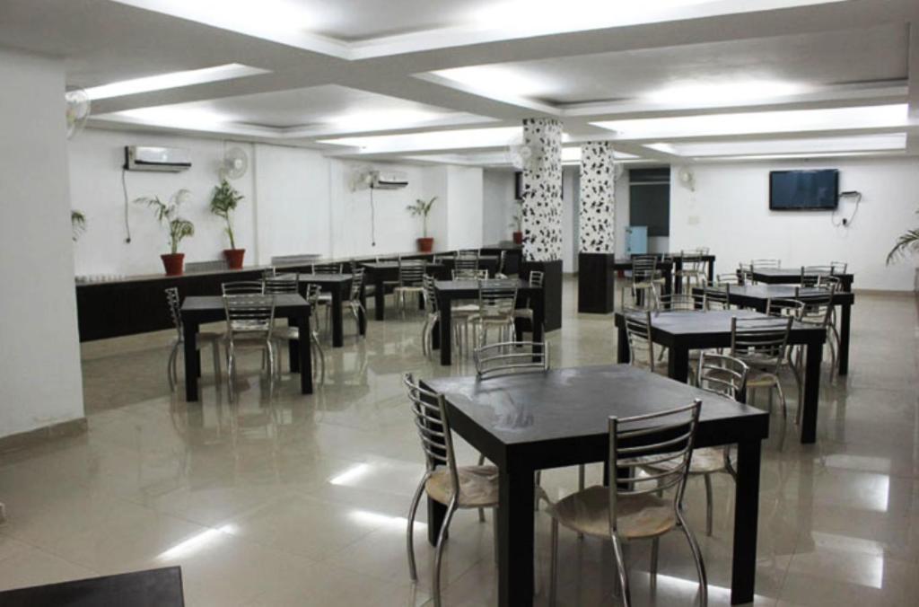 הרידוואר Hotel Ganga View מראה חיצוני תמונה