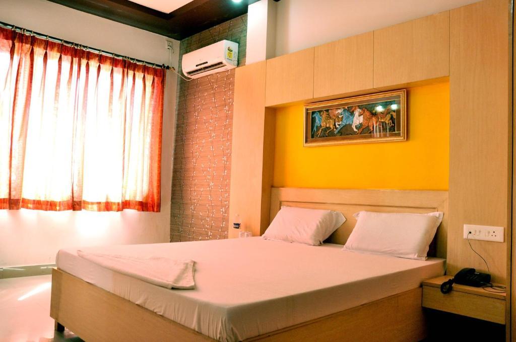 הרידוואר Hotel Ganga View חדר תמונה