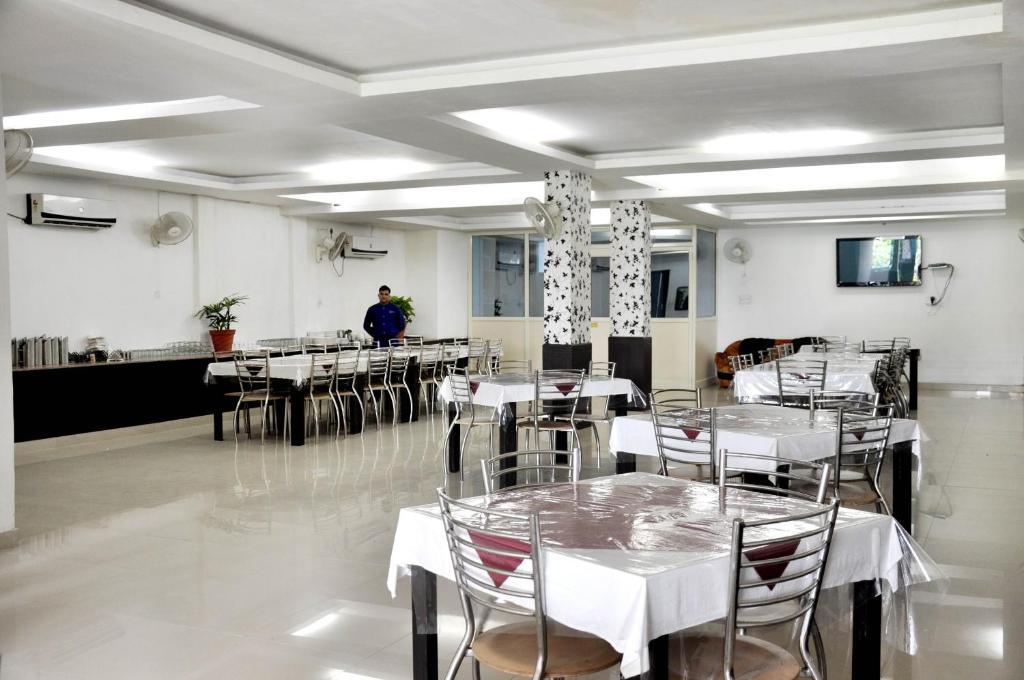 הרידוואר Hotel Ganga View מראה חיצוני תמונה