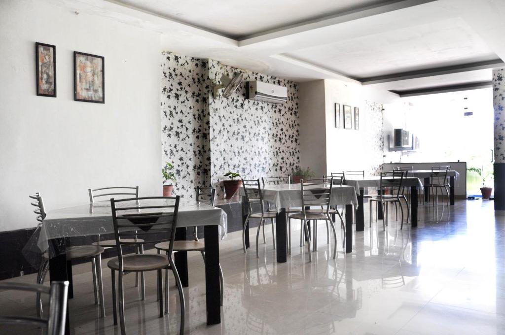הרידוואר Hotel Ganga View מראה חיצוני תמונה