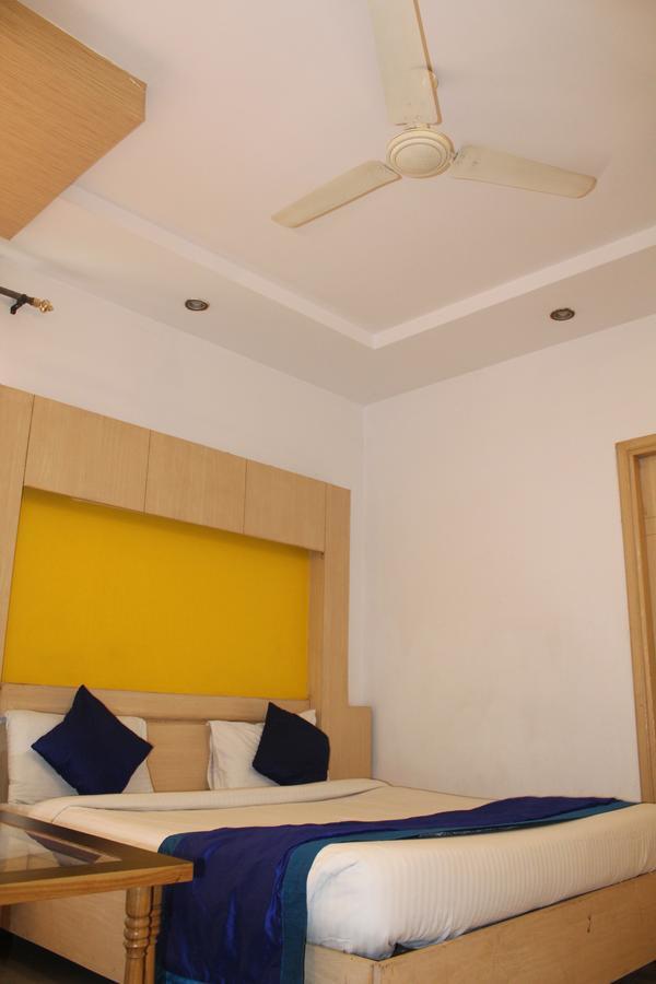הרידוואר Hotel Ganga View מראה חיצוני תמונה